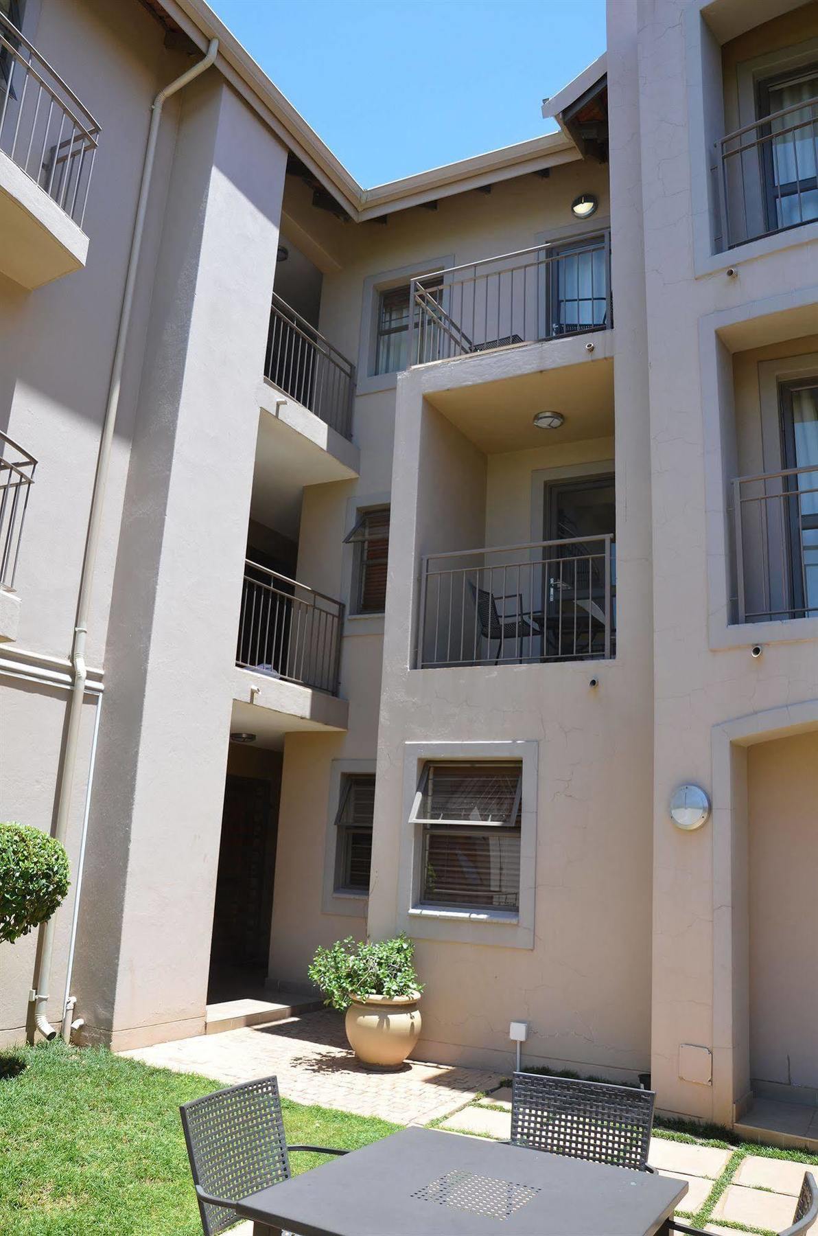 Faircity Grosvenor Gardens Pretoria-Noord Eksteriør bilde